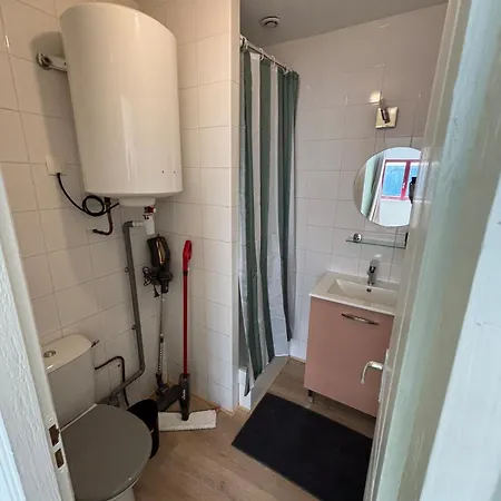 Le Du Marechal Apartment *